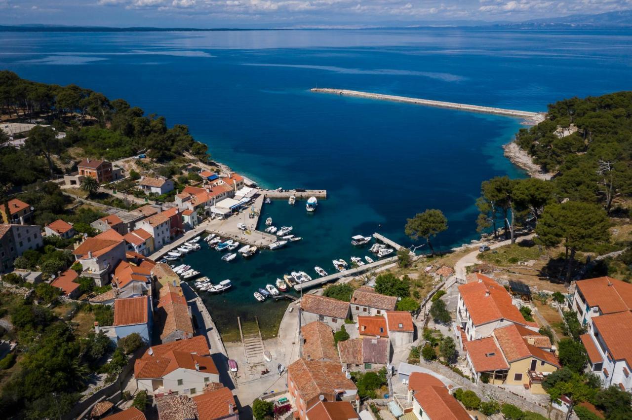 Holiday Home Villa Esperanca Veli Lošinj Extérieur photo